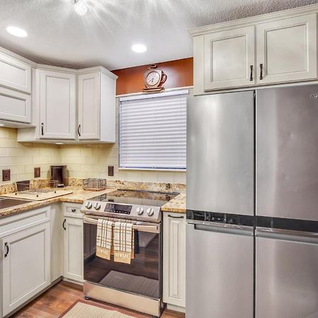 Welcome To Your Beachside Escape! Apartment Pulau Hilton Head Luaran gambar
